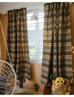 Chọn màu sắc rèm thổ cẩm phù hợp với căn phòng của bạn