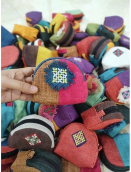 Cung cấp 1200 chiếc ví thổ cẩm handmade cho tổ chức phi chính phủ