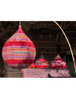 Vải thổ cẩm dân tộc Thái đa dạng công dụng